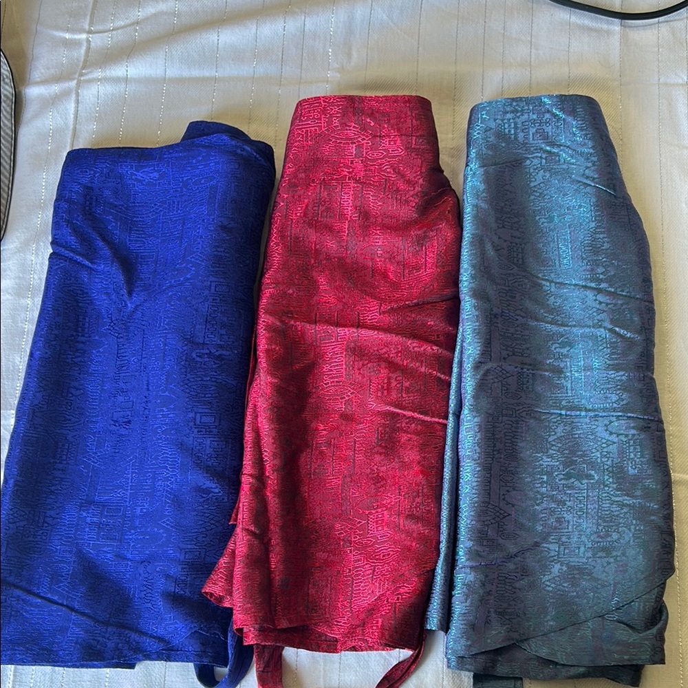 3 Elegant Red Skirt